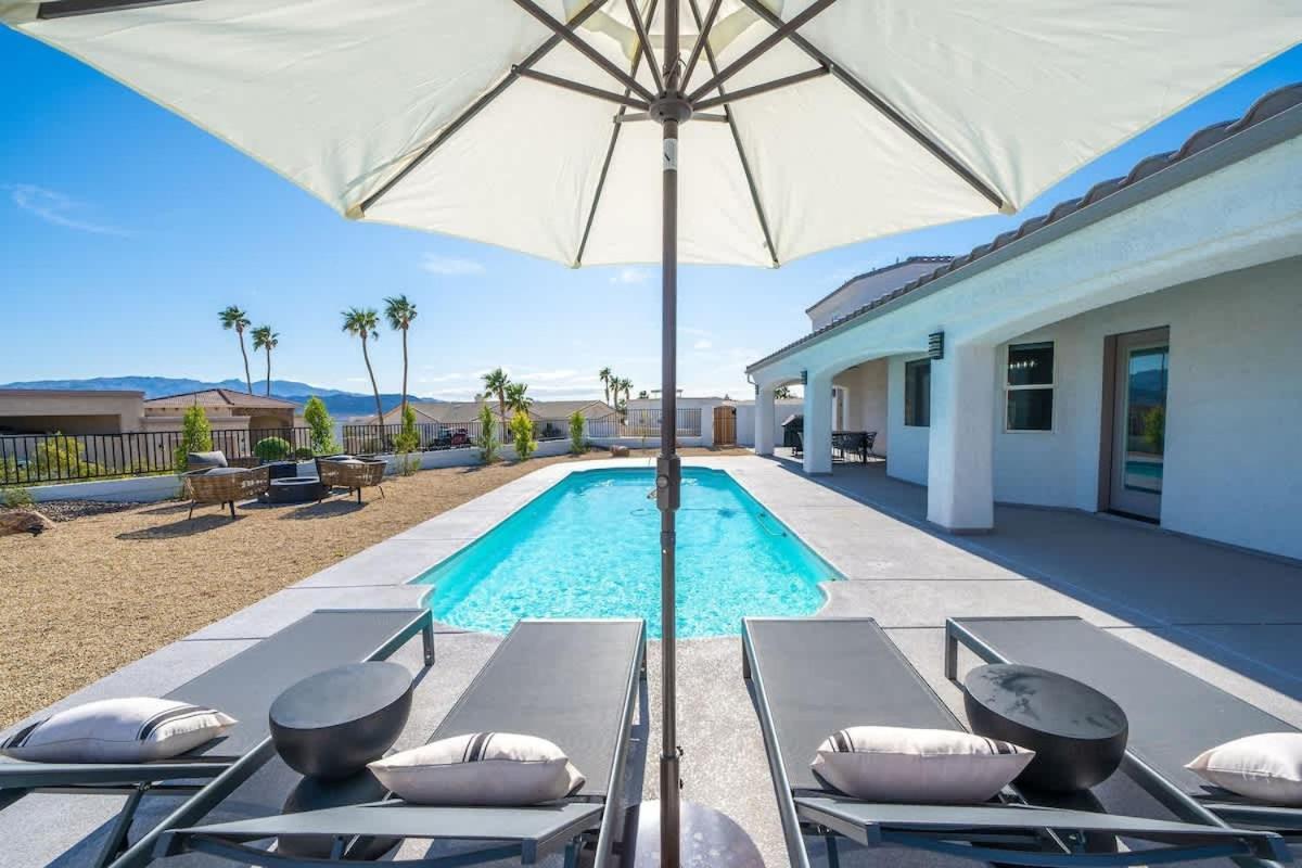 Lavish Havasu Pool Fire Pit An Views