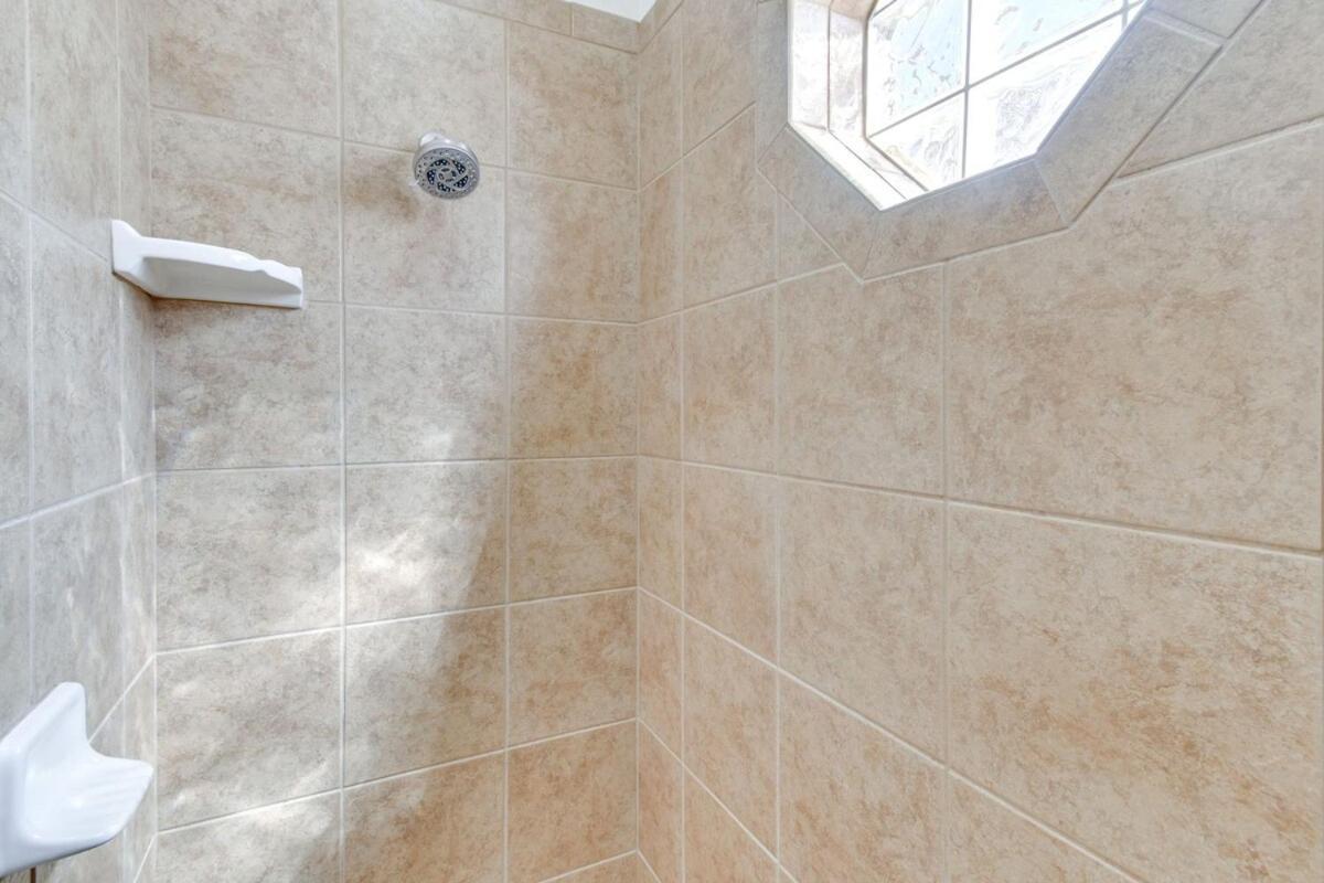 Havacarefree Pool 2 En-suites *