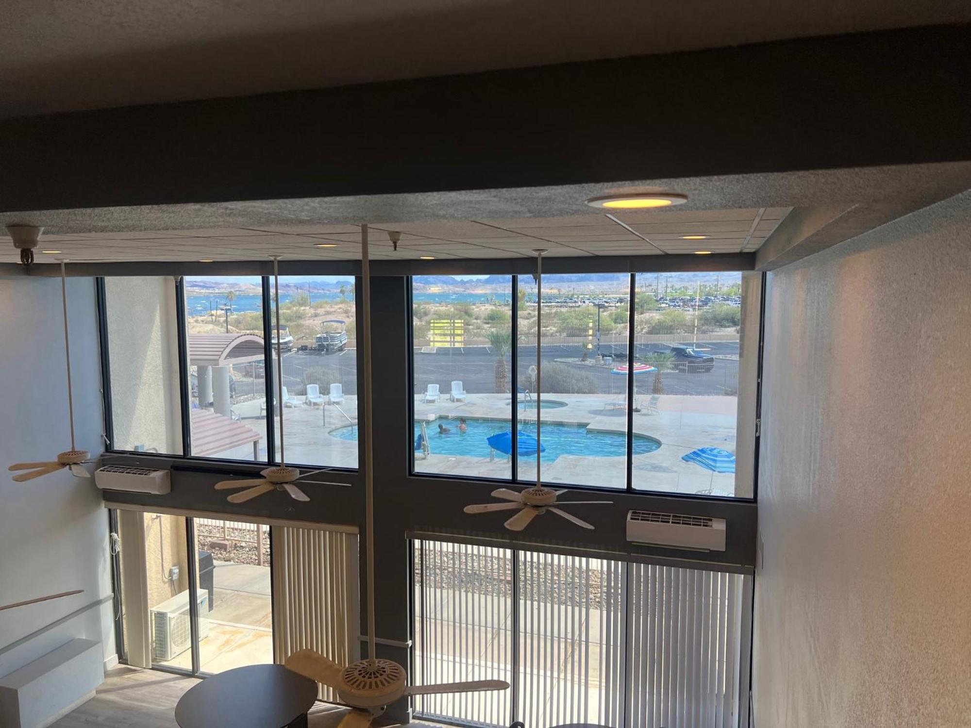 Hotel 6 Havasu Az 2*
