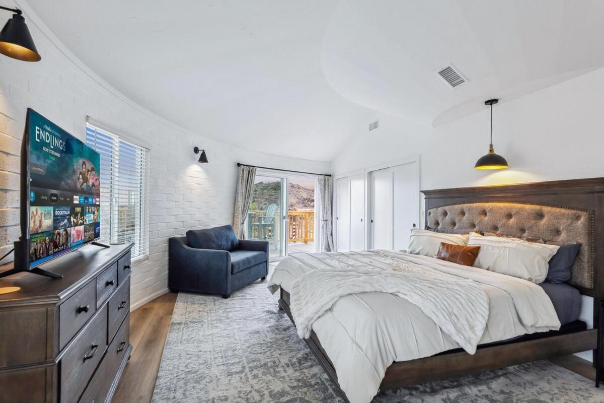 Holiday home The Castle, A Luxury Compound Retreat