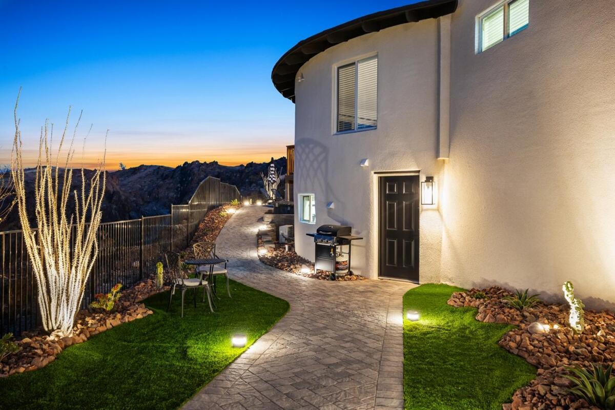 Holiday home The Castle, A Luxury Compound Retreat