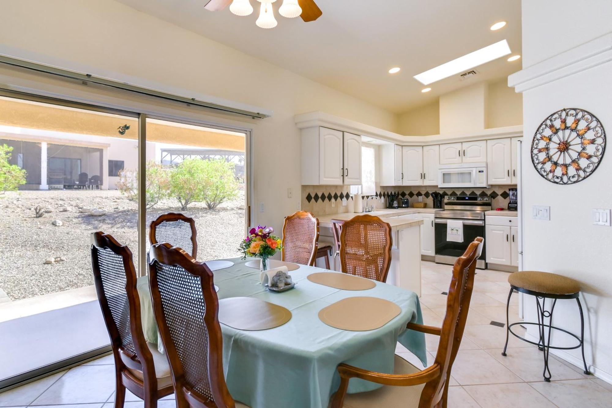 Havasu About 4 Mi To London Bridge! Holiday home *