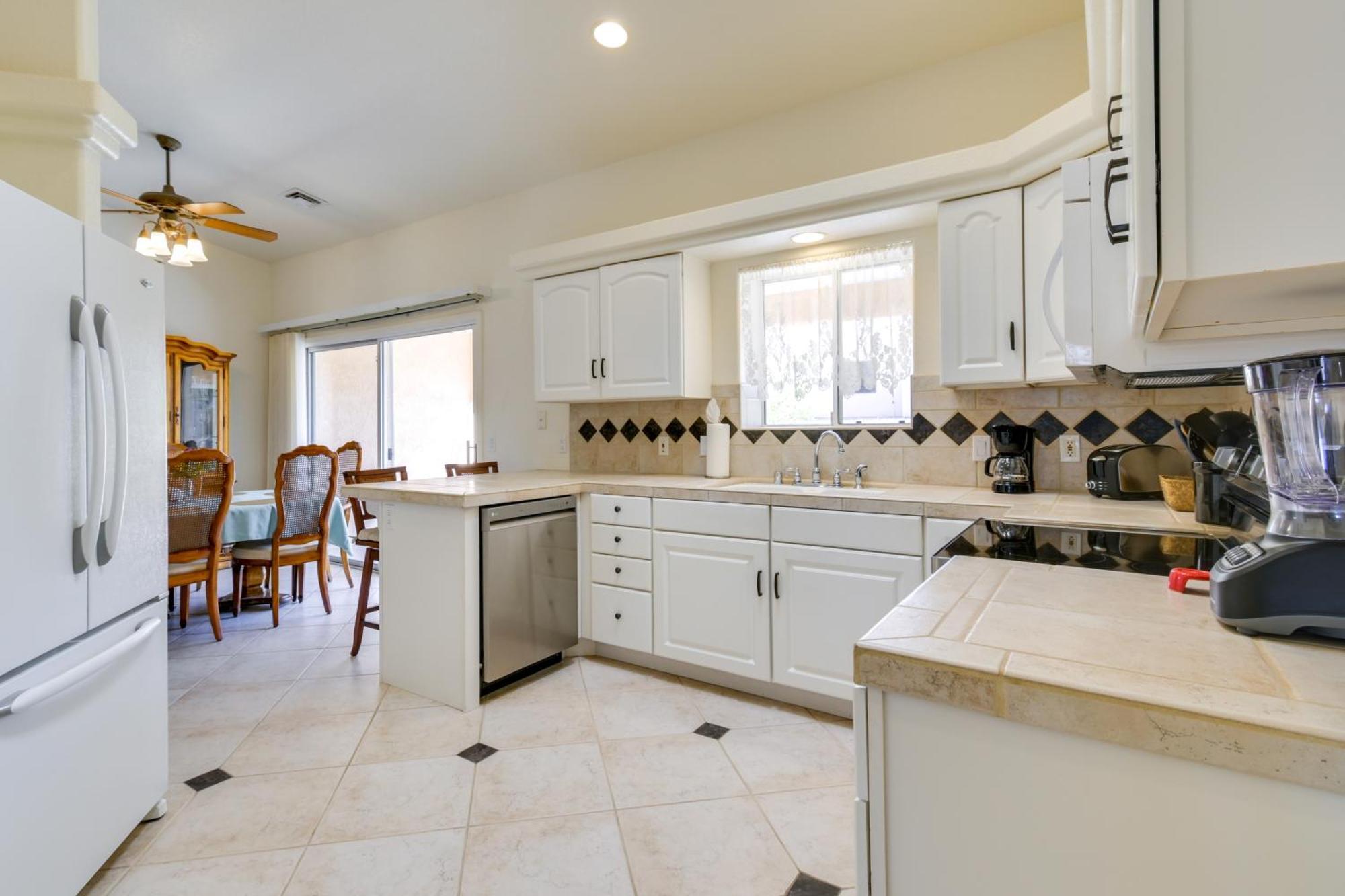 Havasu About 4 Mi To London Bridge! Holiday home *