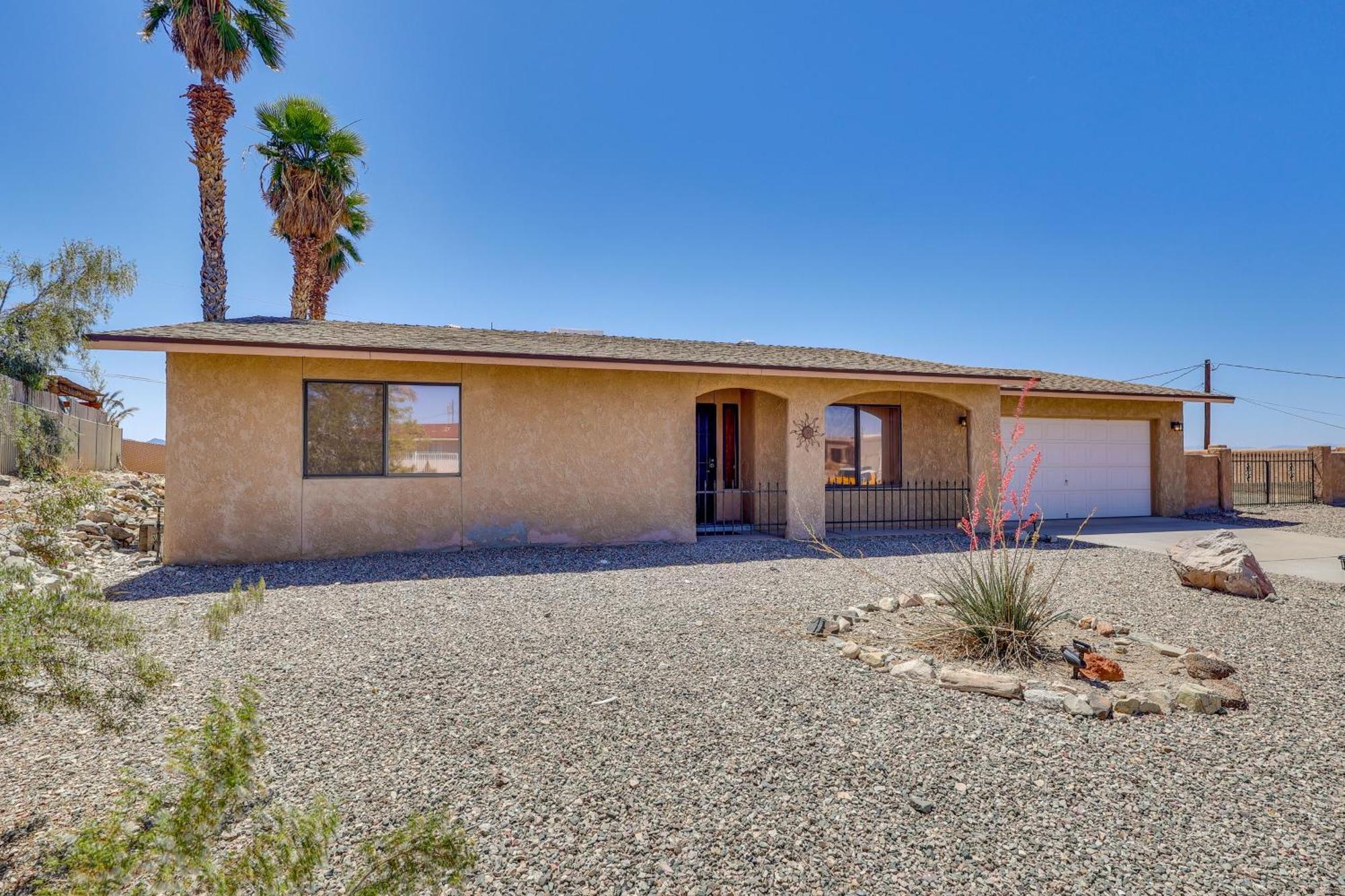Havasu 1 Mi To Windsor Launch Holiday home Lake Havasu City