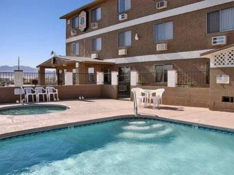 Super 8 By Wyndham Havasu