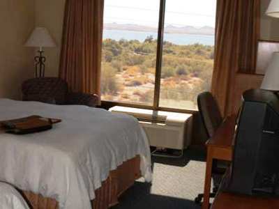 Hotel Hampton Havasu 3*