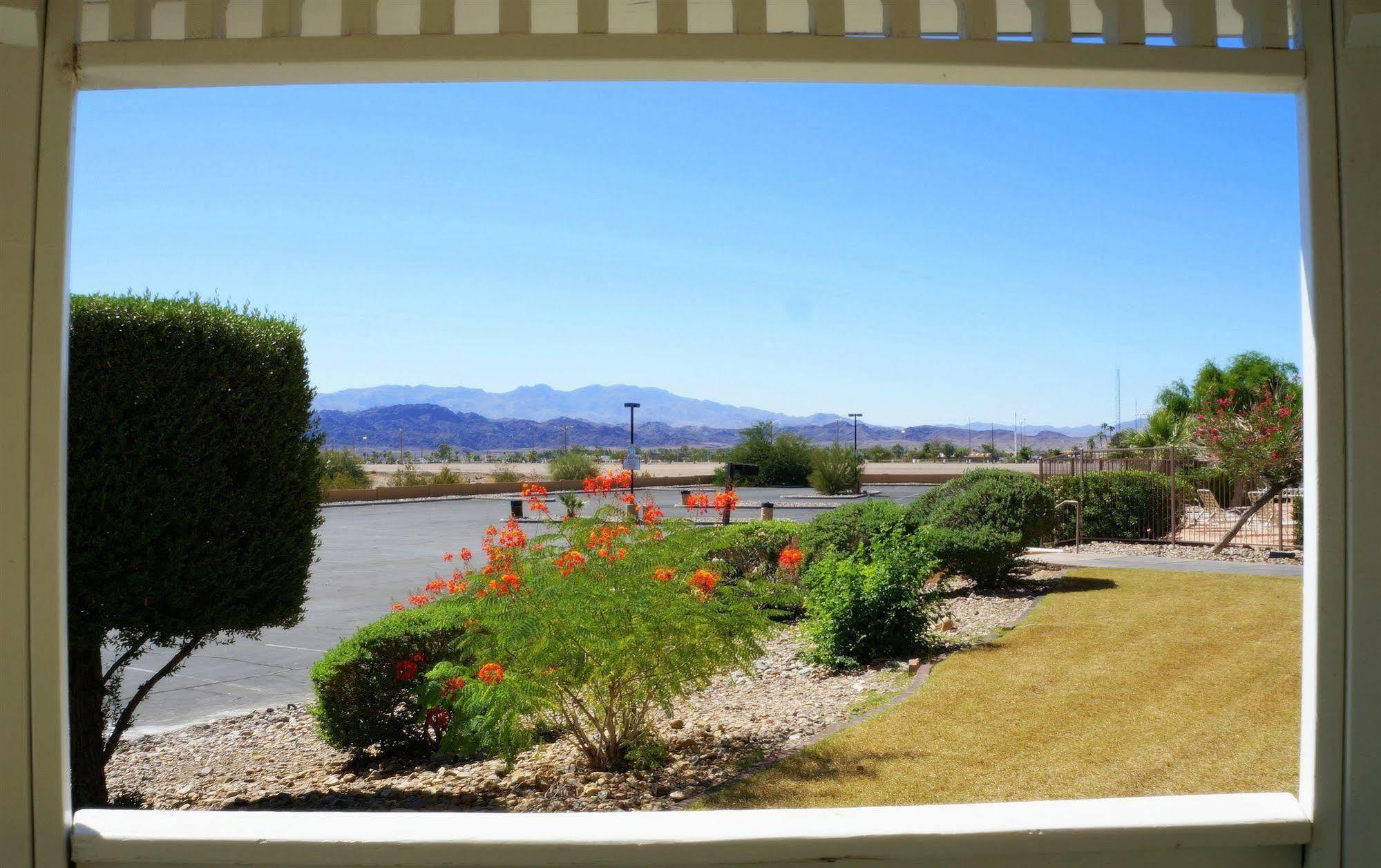 6 Havasu Az