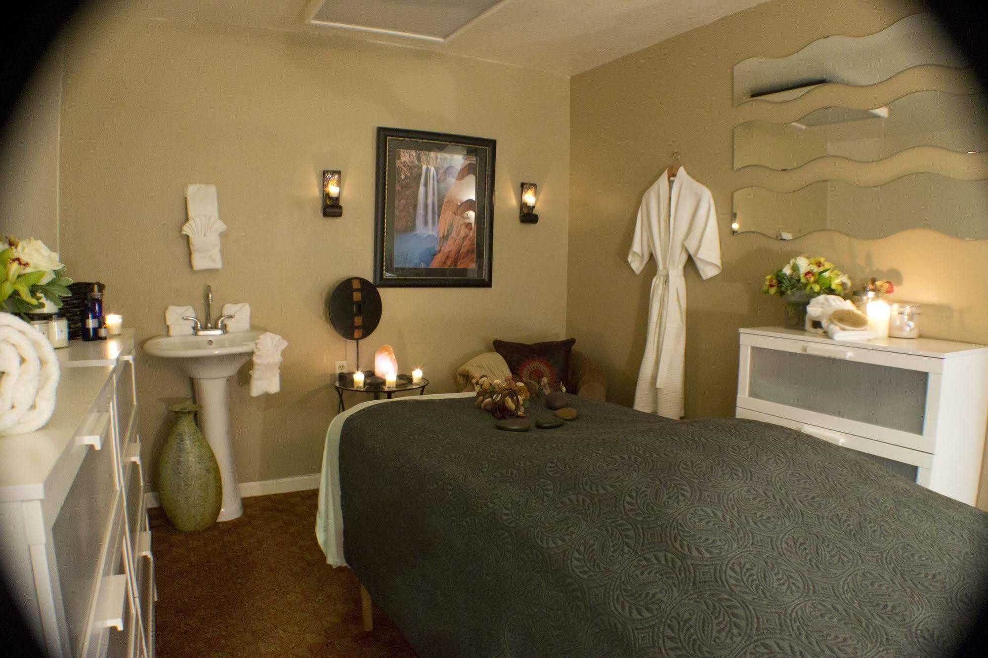 Getaways At Havasu Dunes Hotel 4*