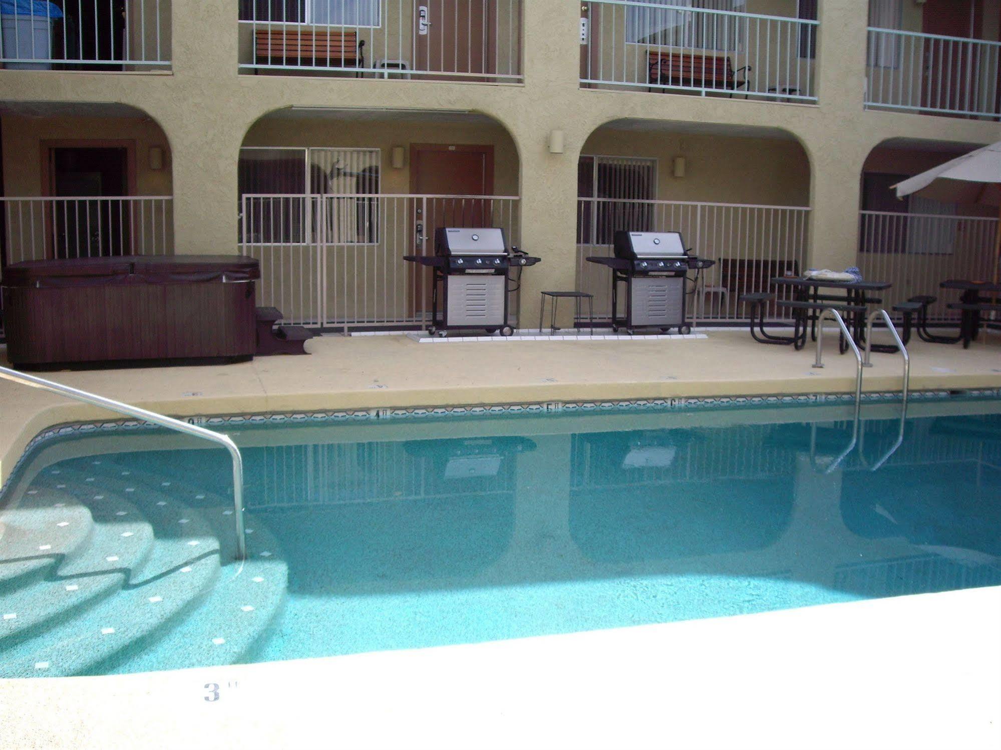 Havasu Sands Motel 3*