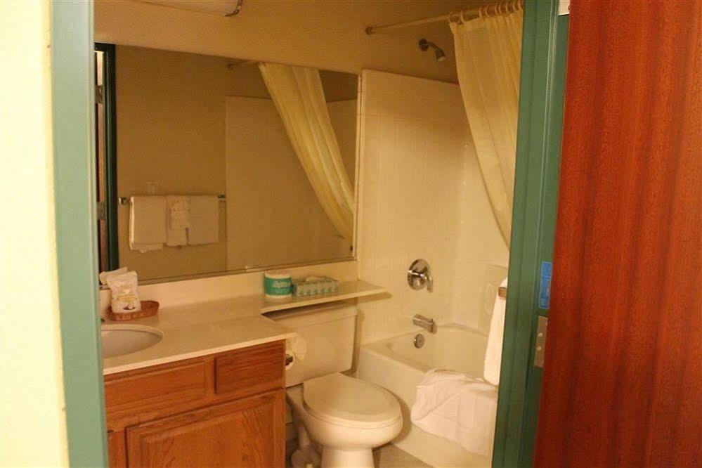 Hotel Island Lake Havasu City