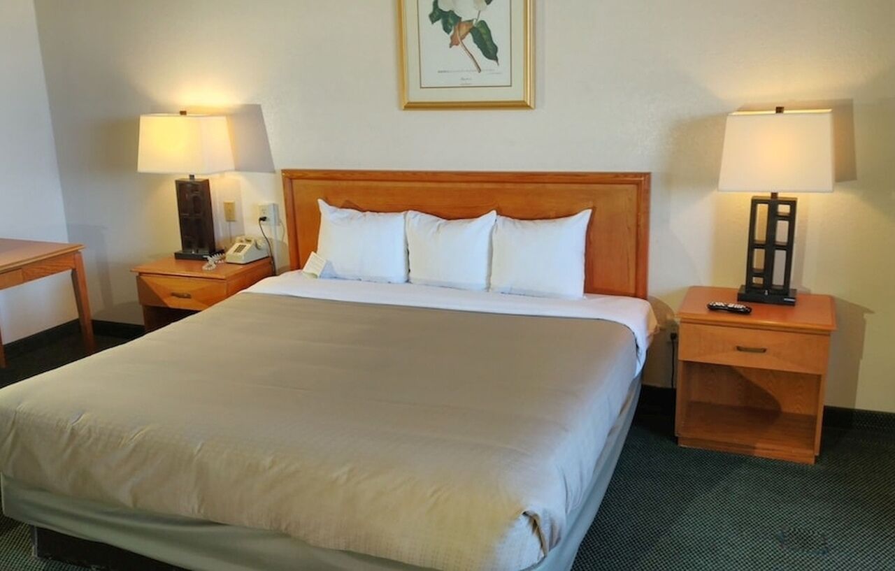 6 Havasu Az Hotel