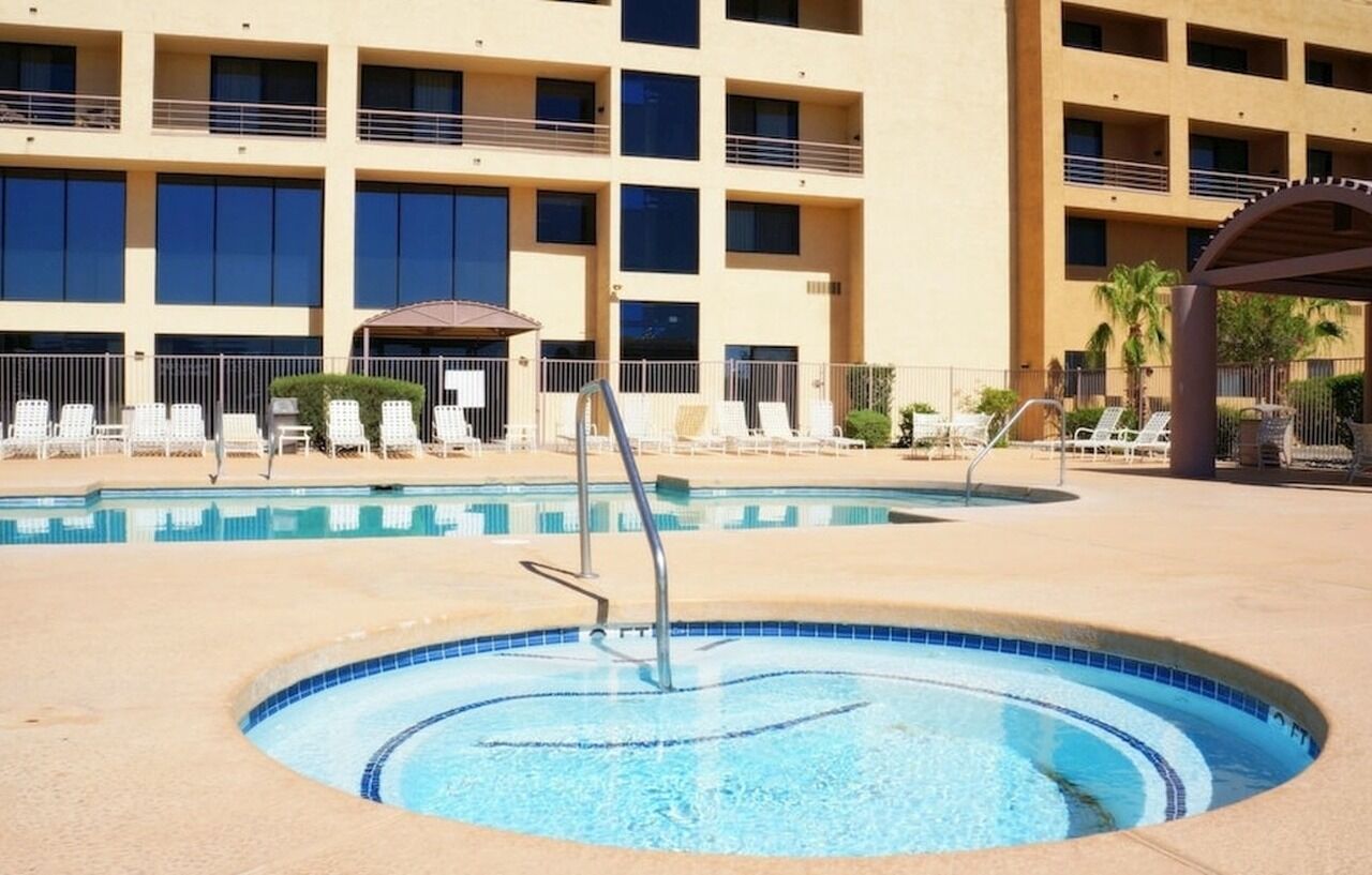 6 Havasu Az Hotel 2*