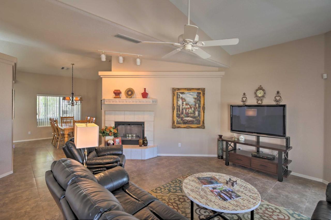 Holiday home Modern With Pool, 4 Mi To Havasu Park! Lake Havasu City