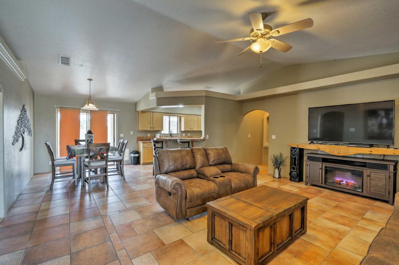 Havasu Getaway With Patio - Hike, Swim, And Golf! Lake Havasu City