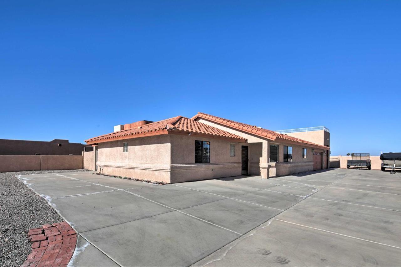 Holiday home Havasu With Rooftop Deck And Mountain Views! Lake Havasu City