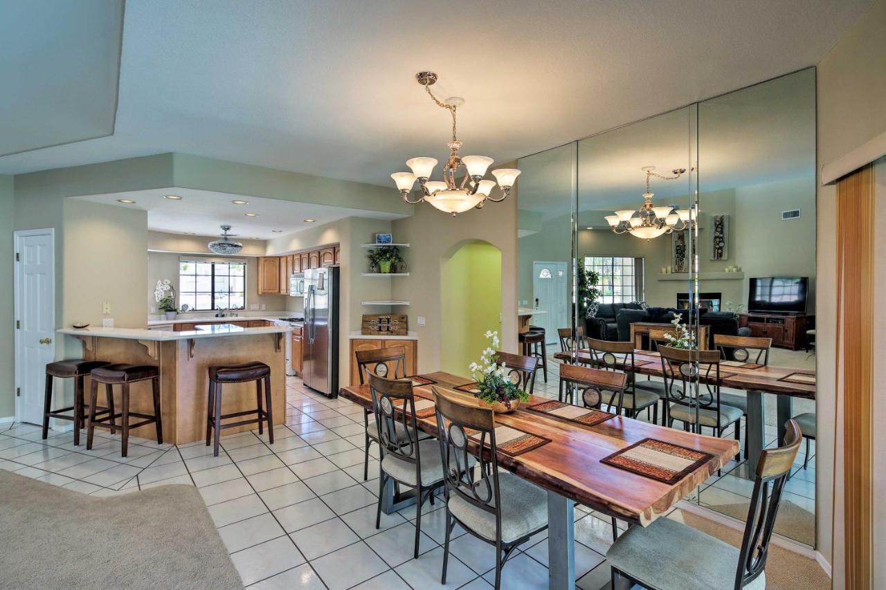 Luxe Havasu With Pool And Spa, 3 Mi To Holiday home Lake Havasu City