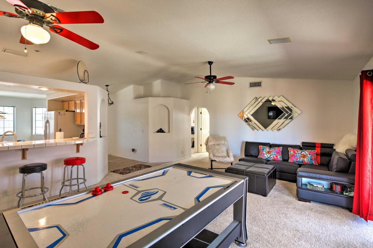 Holiday home Havasu With Rooftop Deck And Mountain Views! *