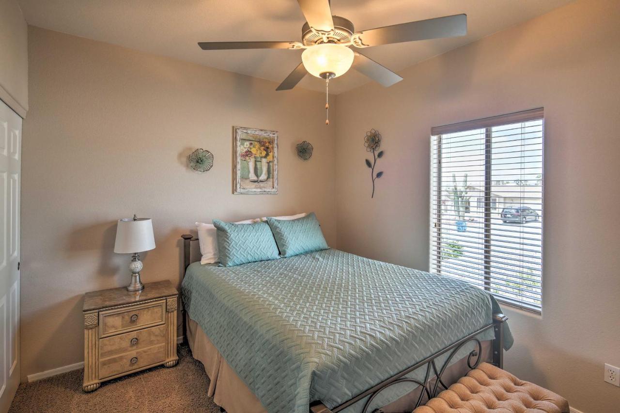 With Rooftop Balcony About 4 Mi To Havasu! * Lake Havasu City