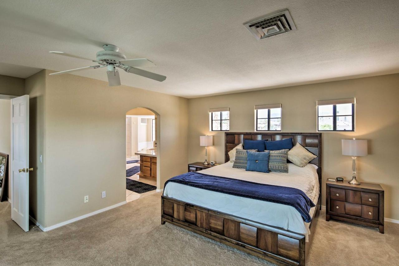 Luxe Havasu With Pool And Spa, 3 Mi To