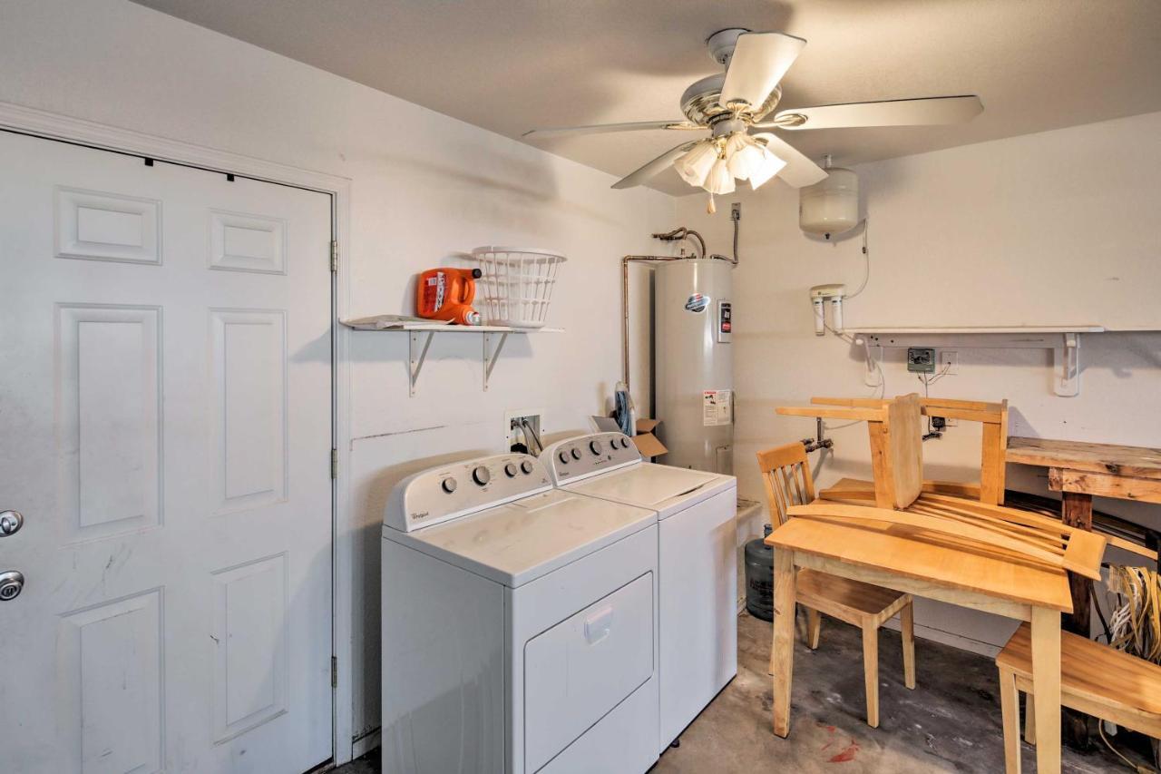 Holiday home Havasu Retreat With Patio And Grill