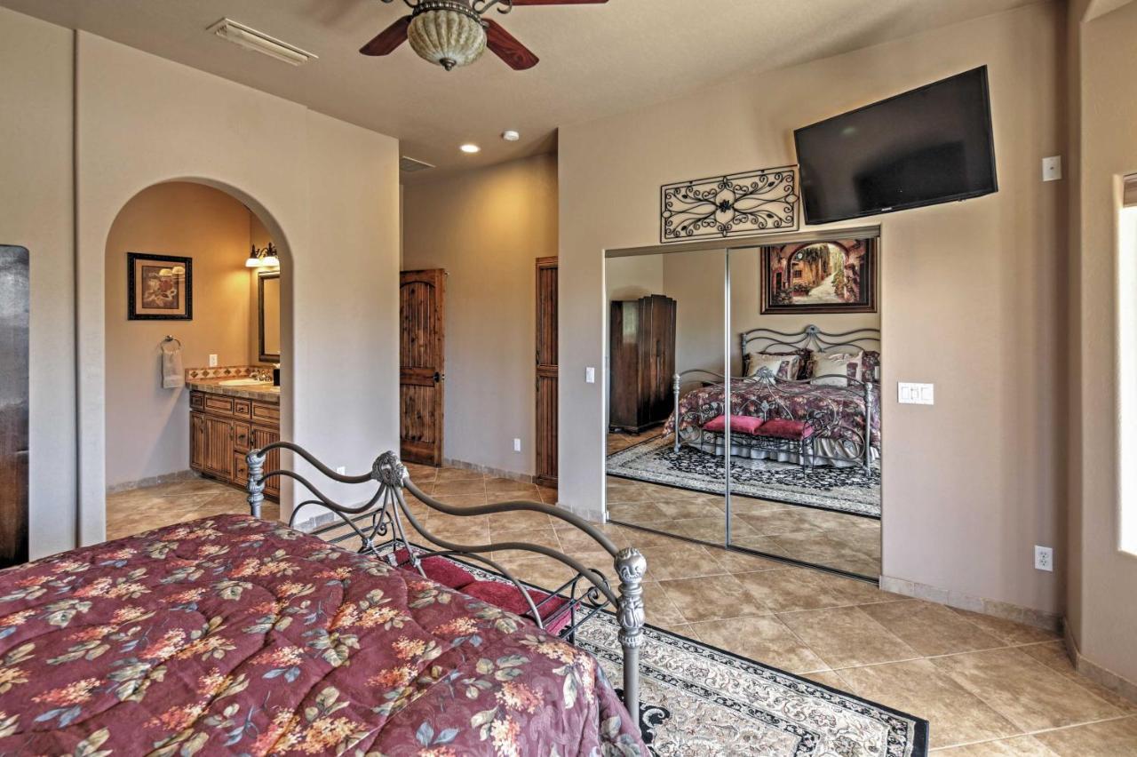 Havasu Paradise With Private Pool And Patio! *