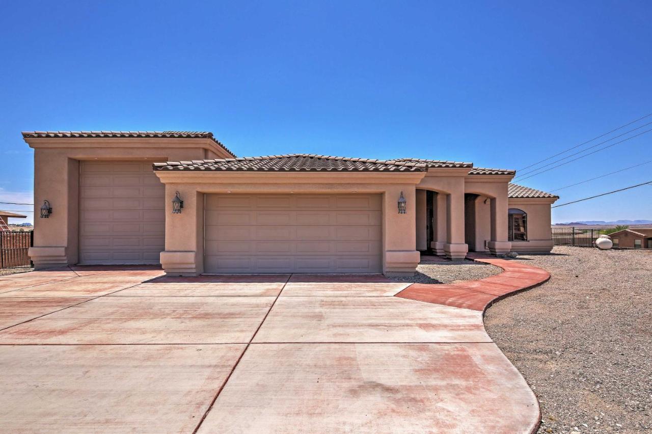 Havasu Retreat With Views And Private Pool! Holiday home *
