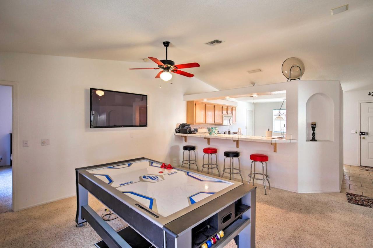 Holiday home Havasu With Rooftop Deck And Mountain Views!