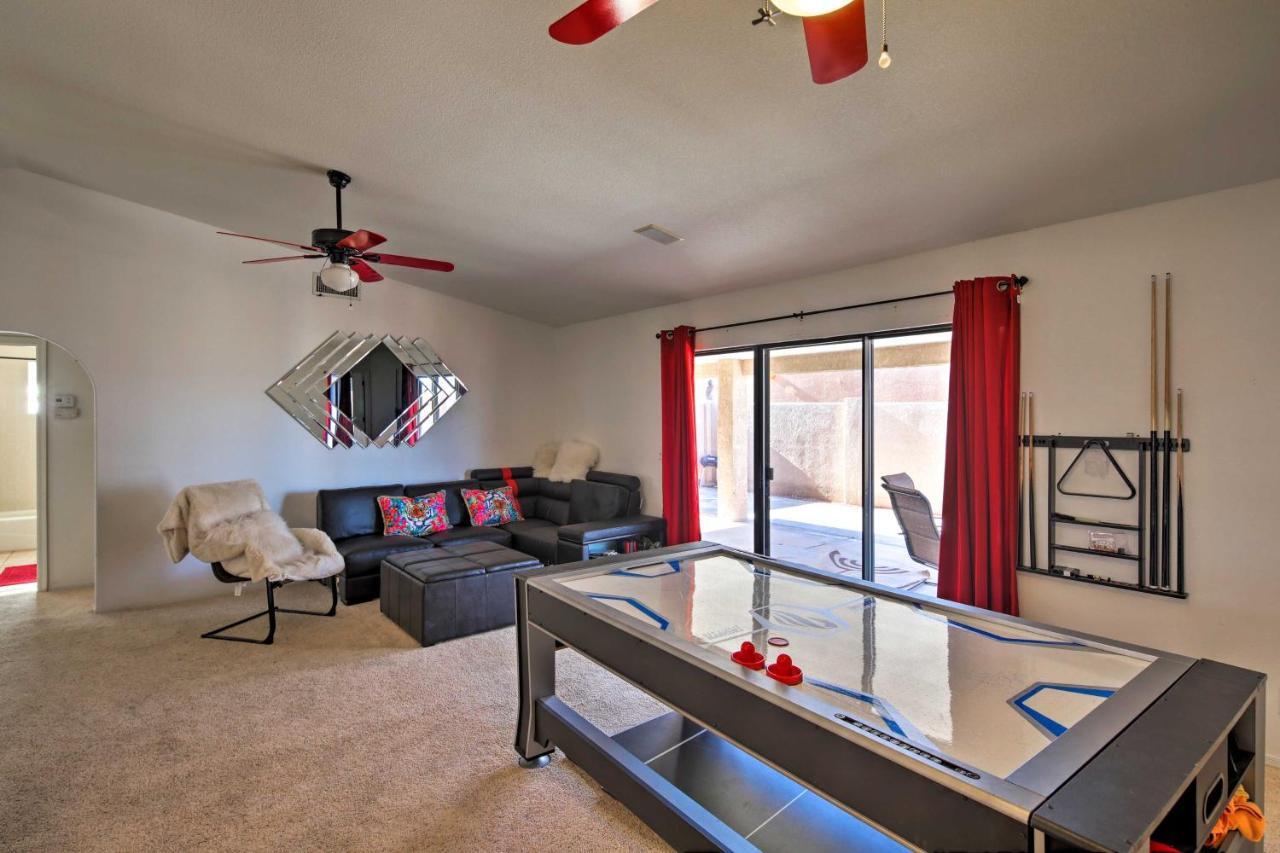 Havasu With Rooftop Deck And Mountain Views! * Lake Havasu City