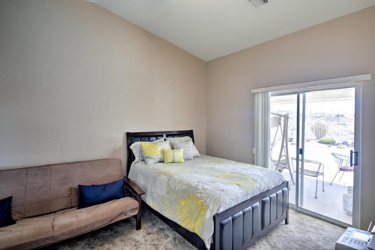 Holiday home Modern With Pool, 4 Mi To Havasu Park! *