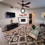 Lake Havasu Retreat W Pool Everything Nearby!