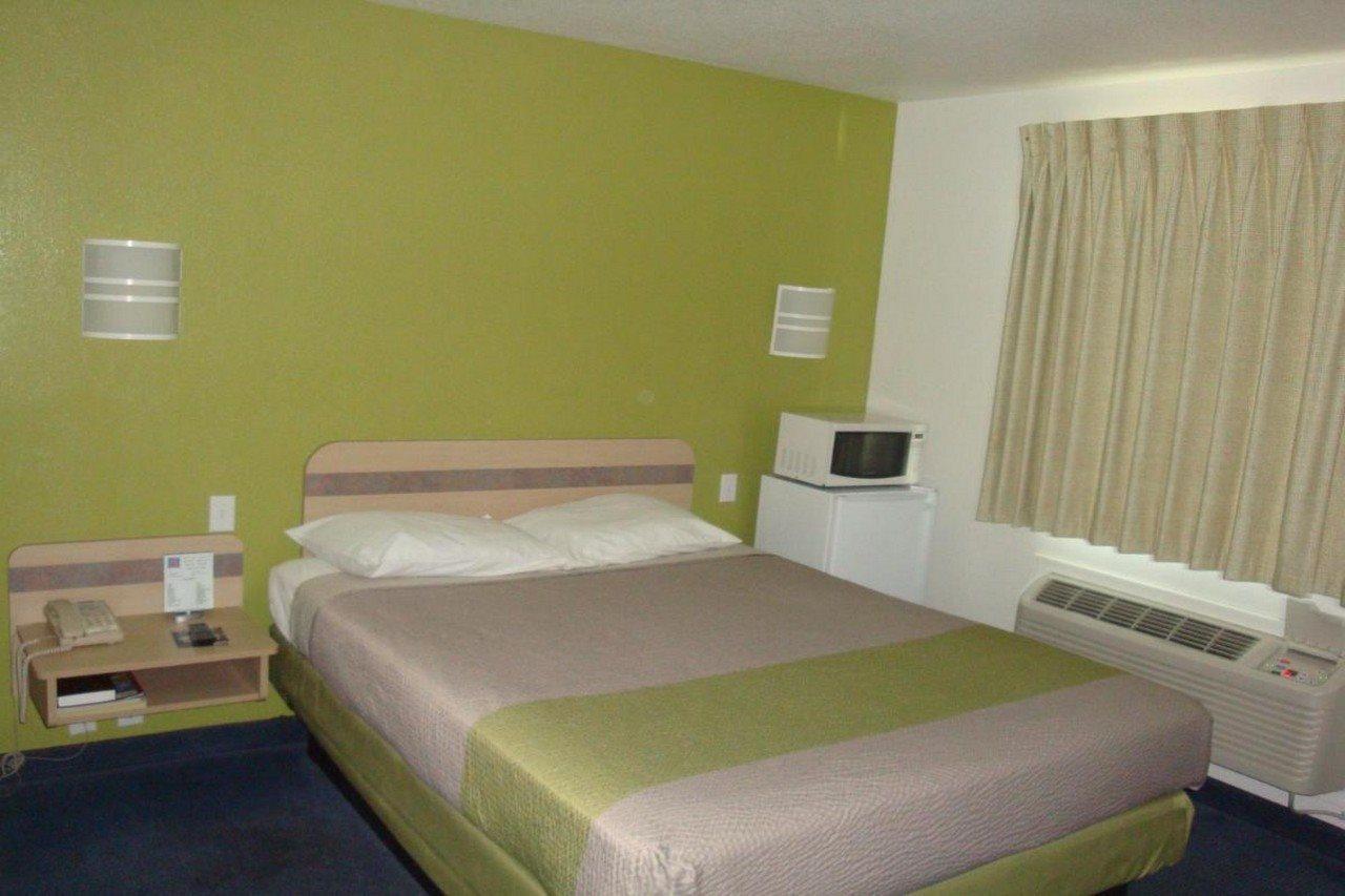 Lakeside Havasu Hotel 2*