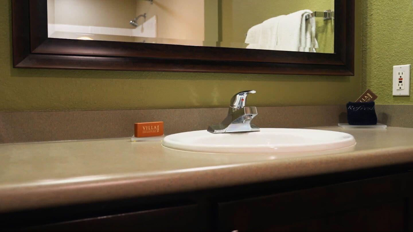 London Bridge Hotel