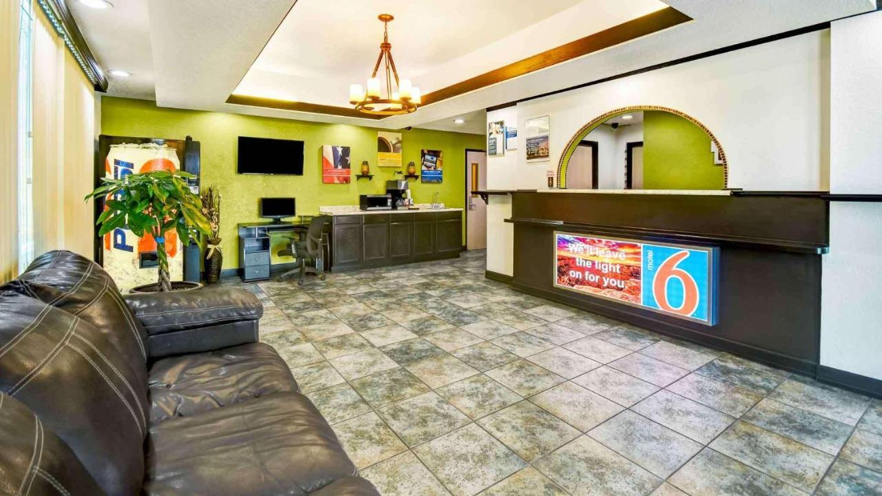 Lakeside Havasu Hotel