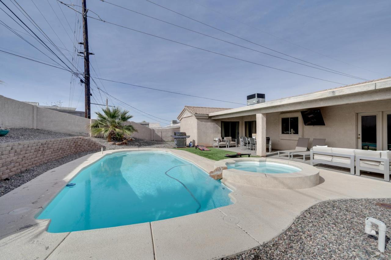 Havasu With Fire Pit And Grill, 3 Mi To * Lake Havasu City