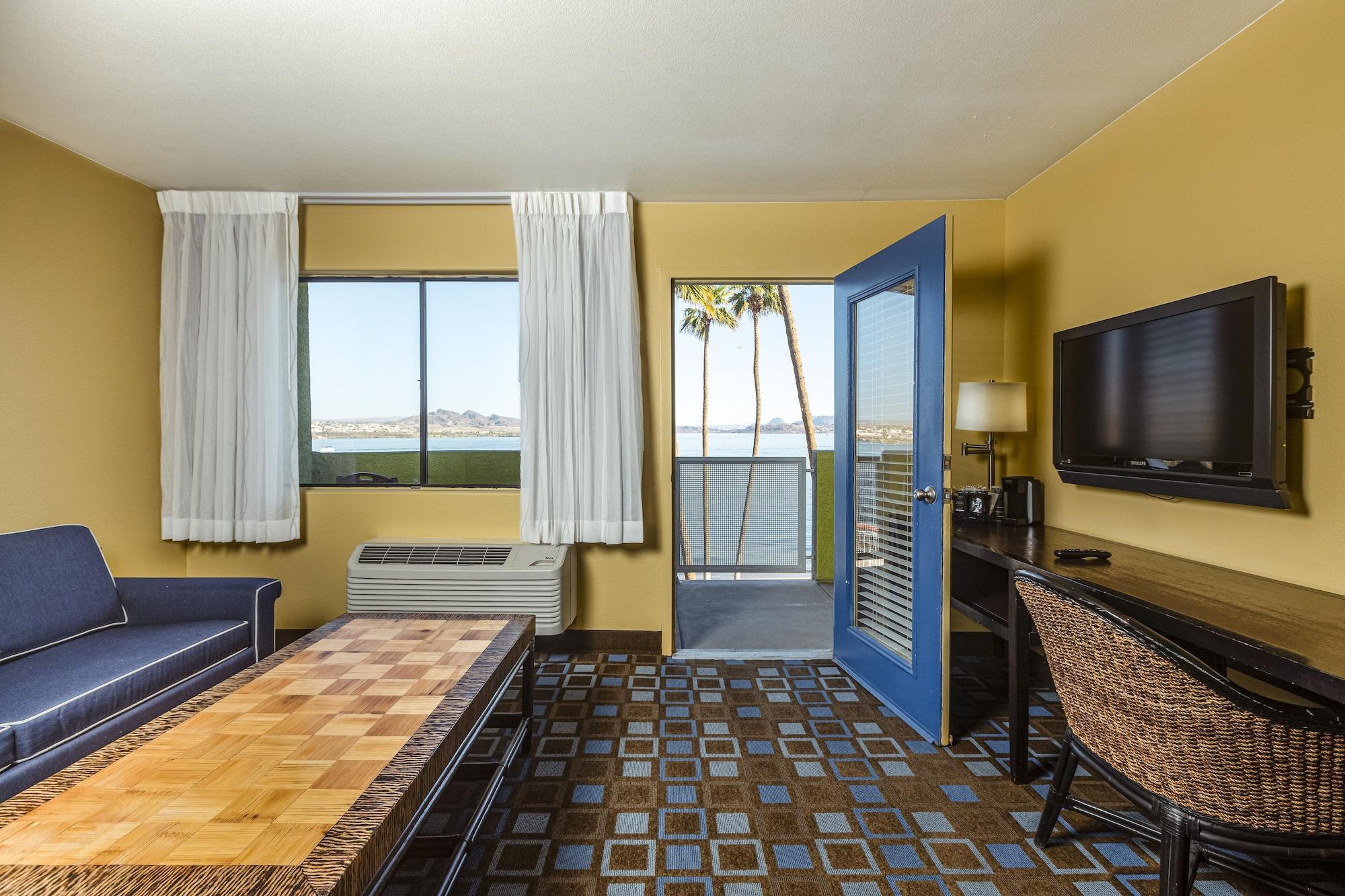 The Nautical Beachfront 3*
