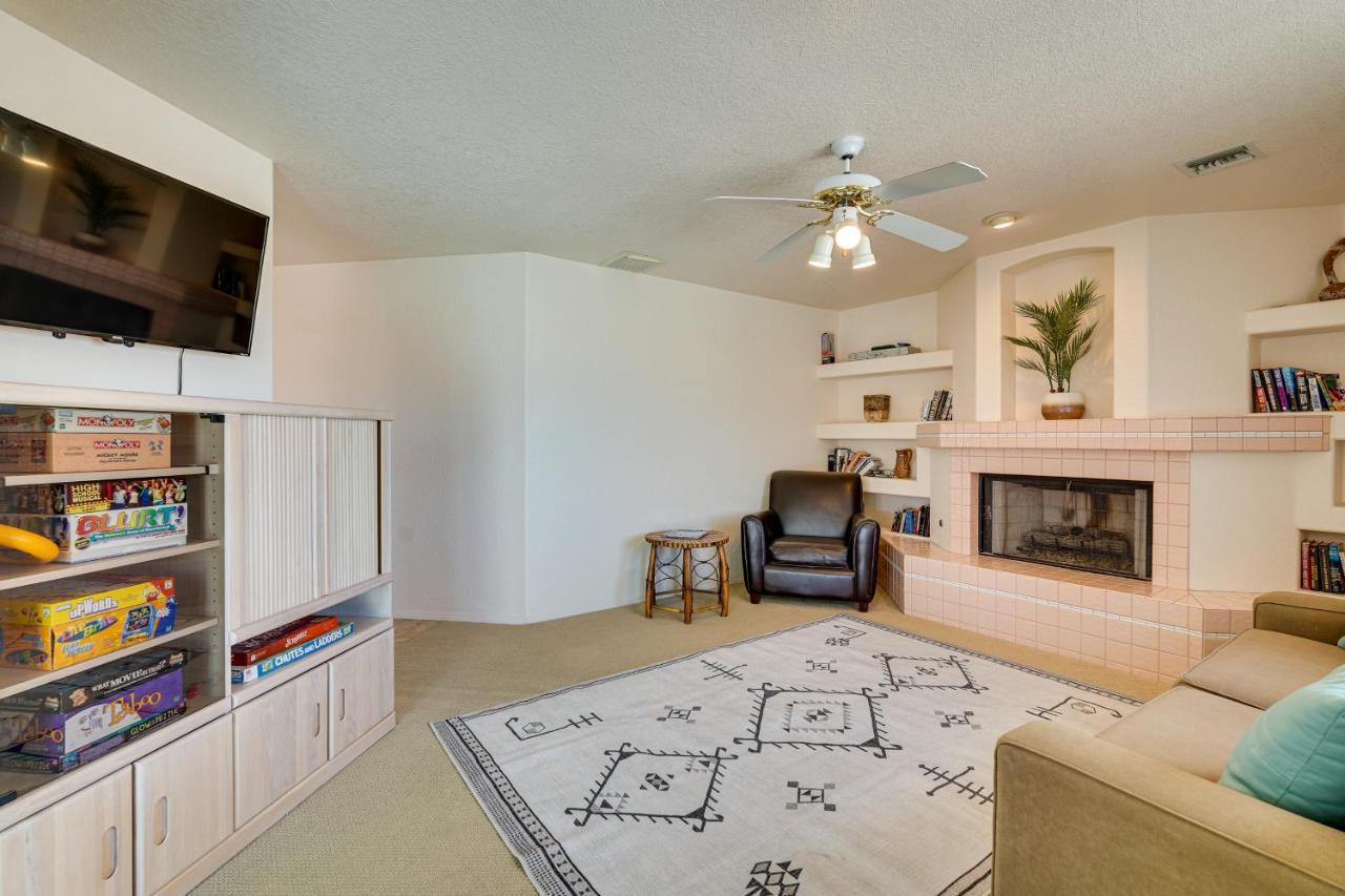 Havasu With Private Pool And Views!