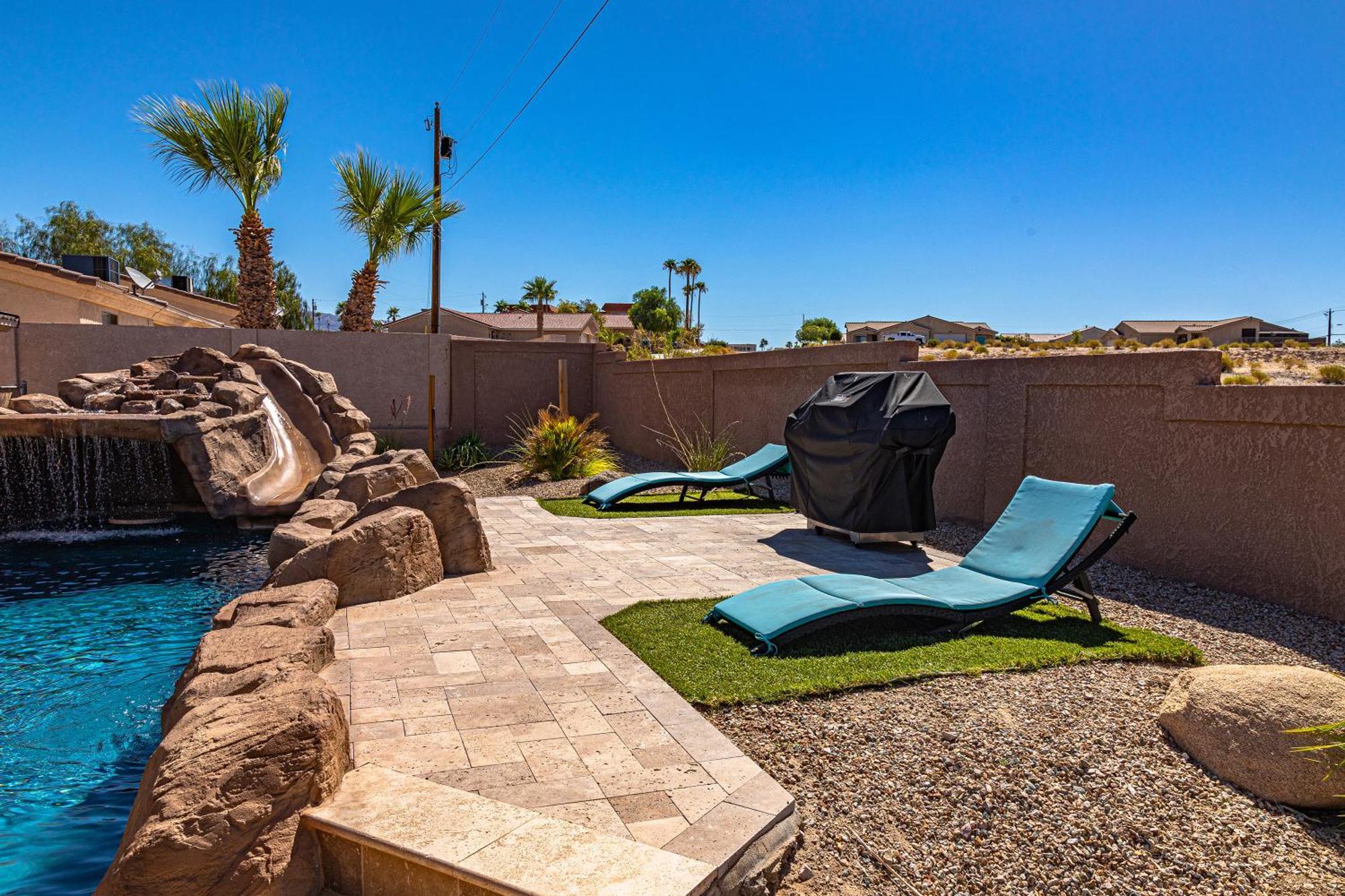 Holiday home Happy-lake Close-private Waterpark Oasis -sleeps 14 *