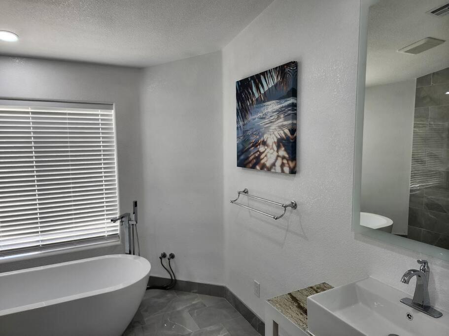 Sleeps 16 Park Your Toy Trailers Here Lake Havasu City