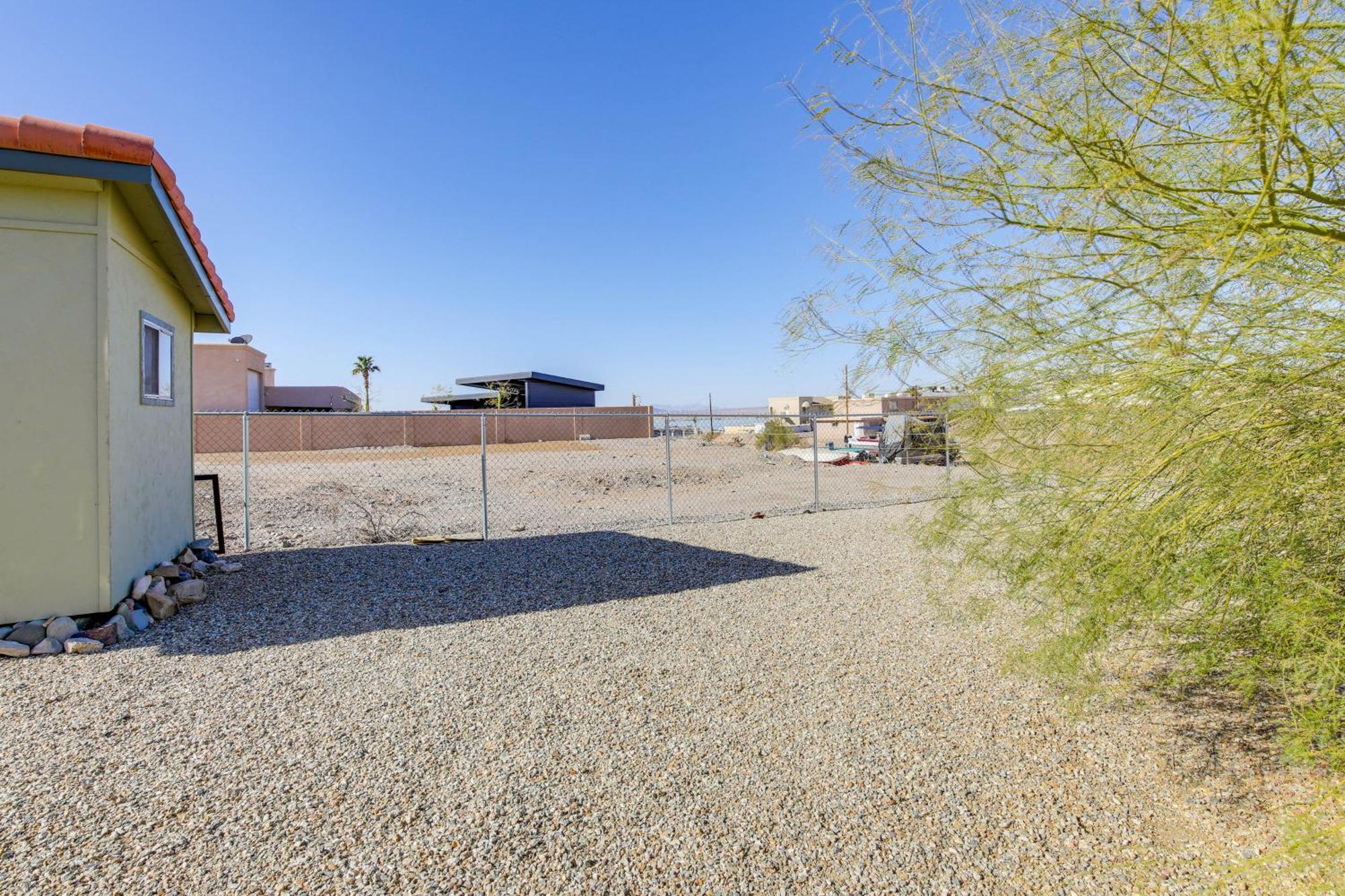 Havasu Getaway Less Than 3 Miles To Lakes Shore * Lake Havasu City