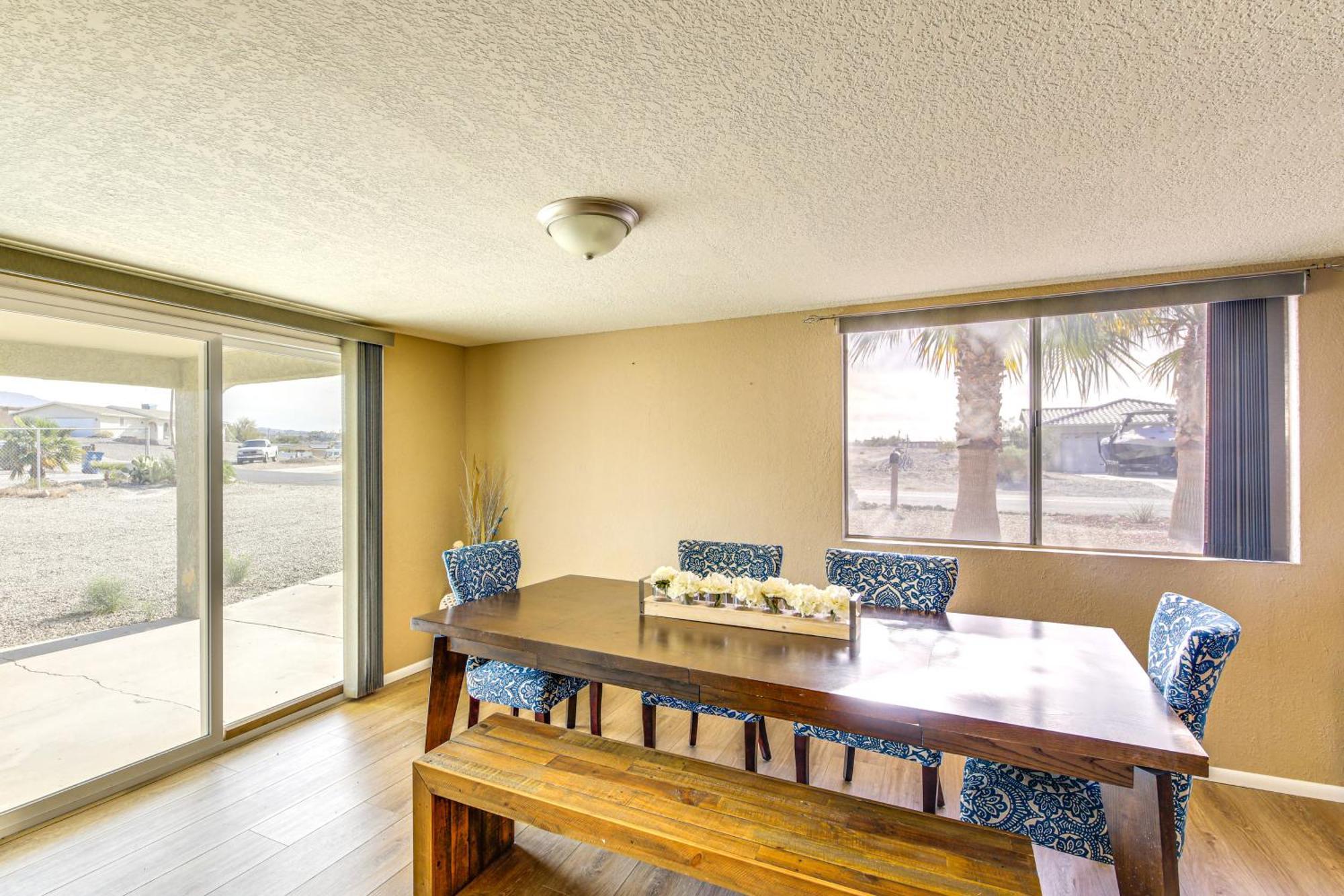 Holiday home Havasu Getaway Less Than 3 Miles To Lakes Shore Lake Havasu City