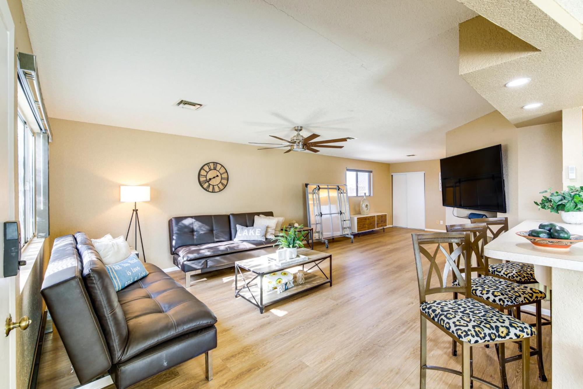 Holiday home Havasu Getaway Less Than 3 Miles To Lakes Shore *