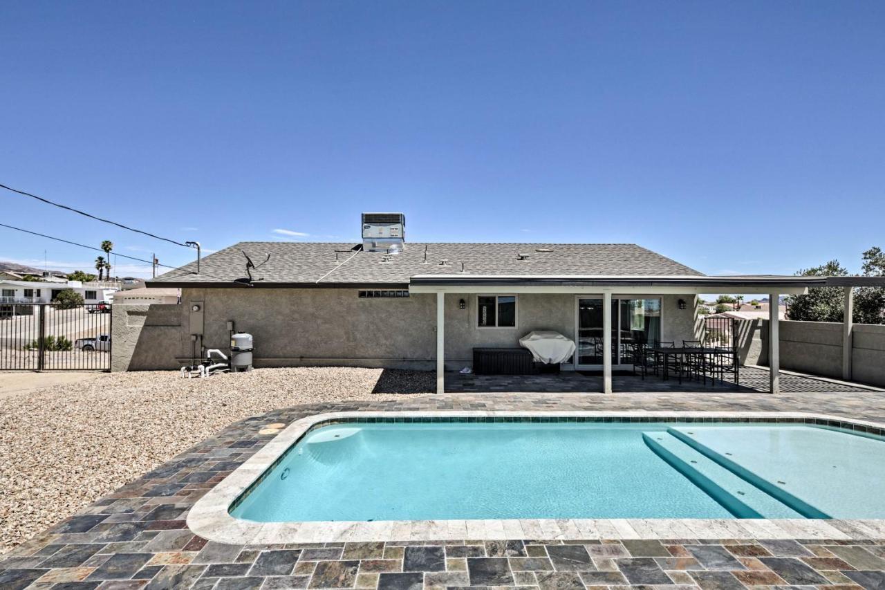 Havasu With Pool And Mtn Views, Near Marina Holiday home